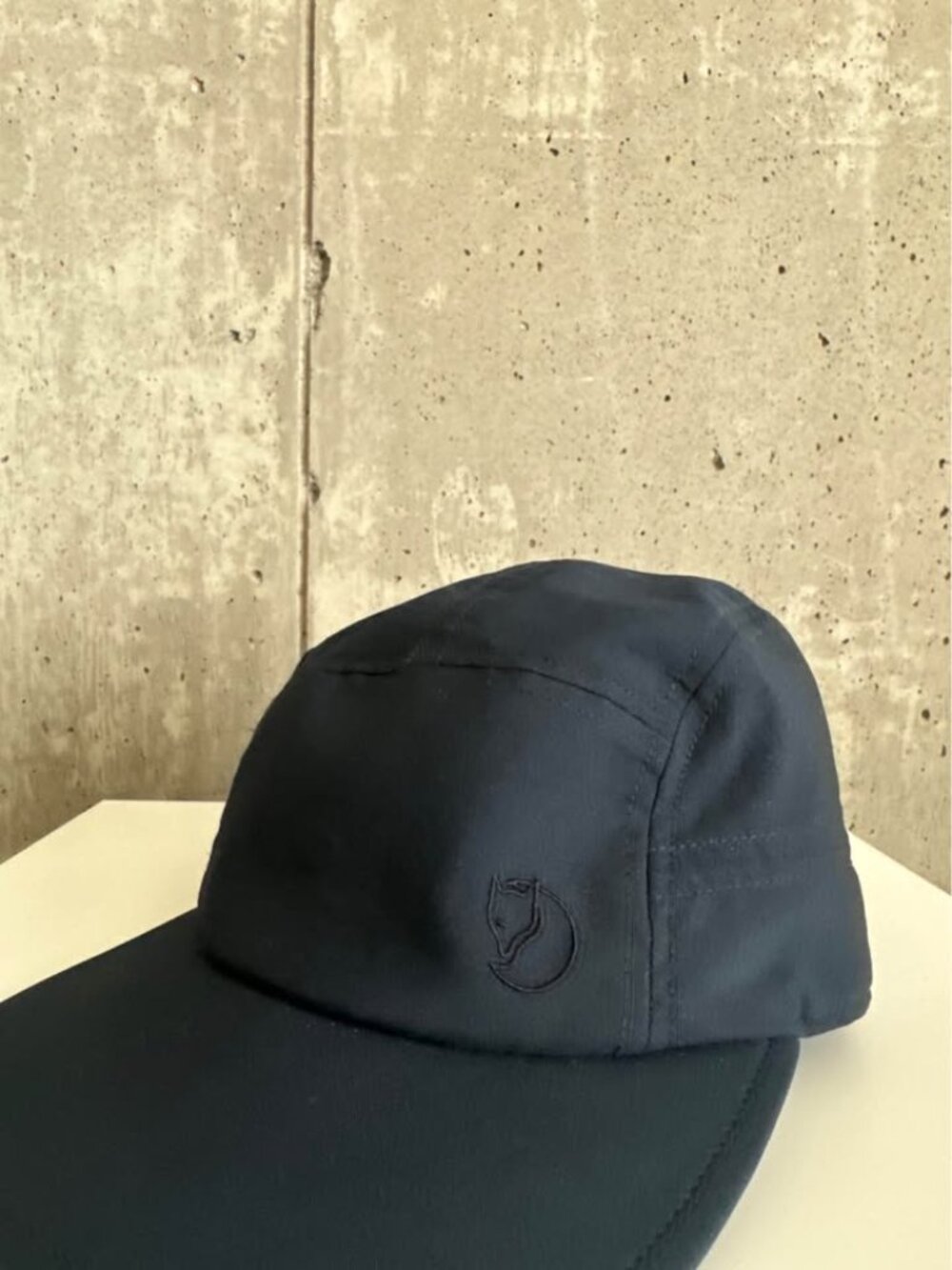 Fjallraven Abisko Hike Lite Cap Navy Blue One Size Like New Hat - Picture 2 of 6